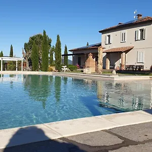 Vakantieboerderij L'impero, Santa Luce